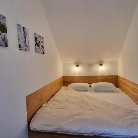 Zora Apartma Zgornje Jezersko